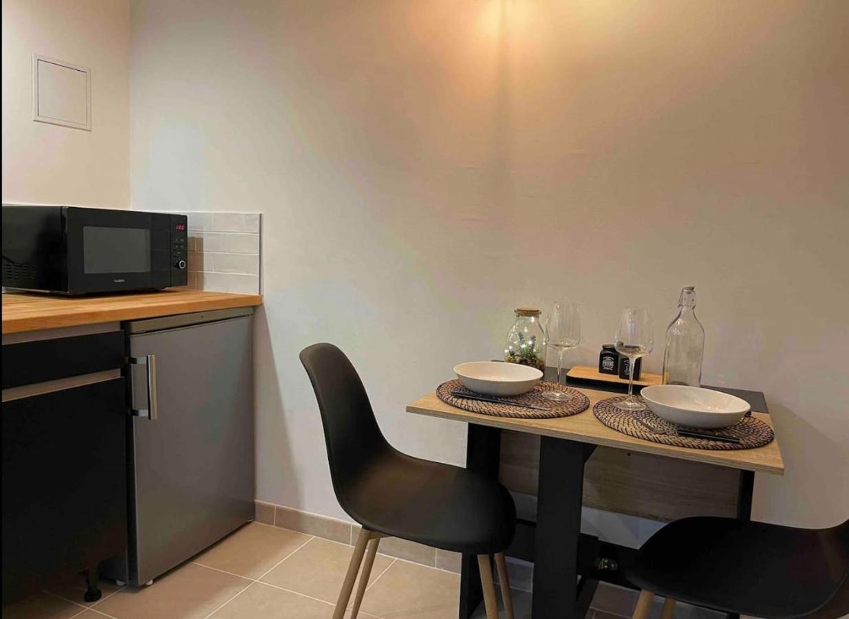 Le Duplex - Gare / Tram / Netflix Apartment Fontaine  Екстериор снимка