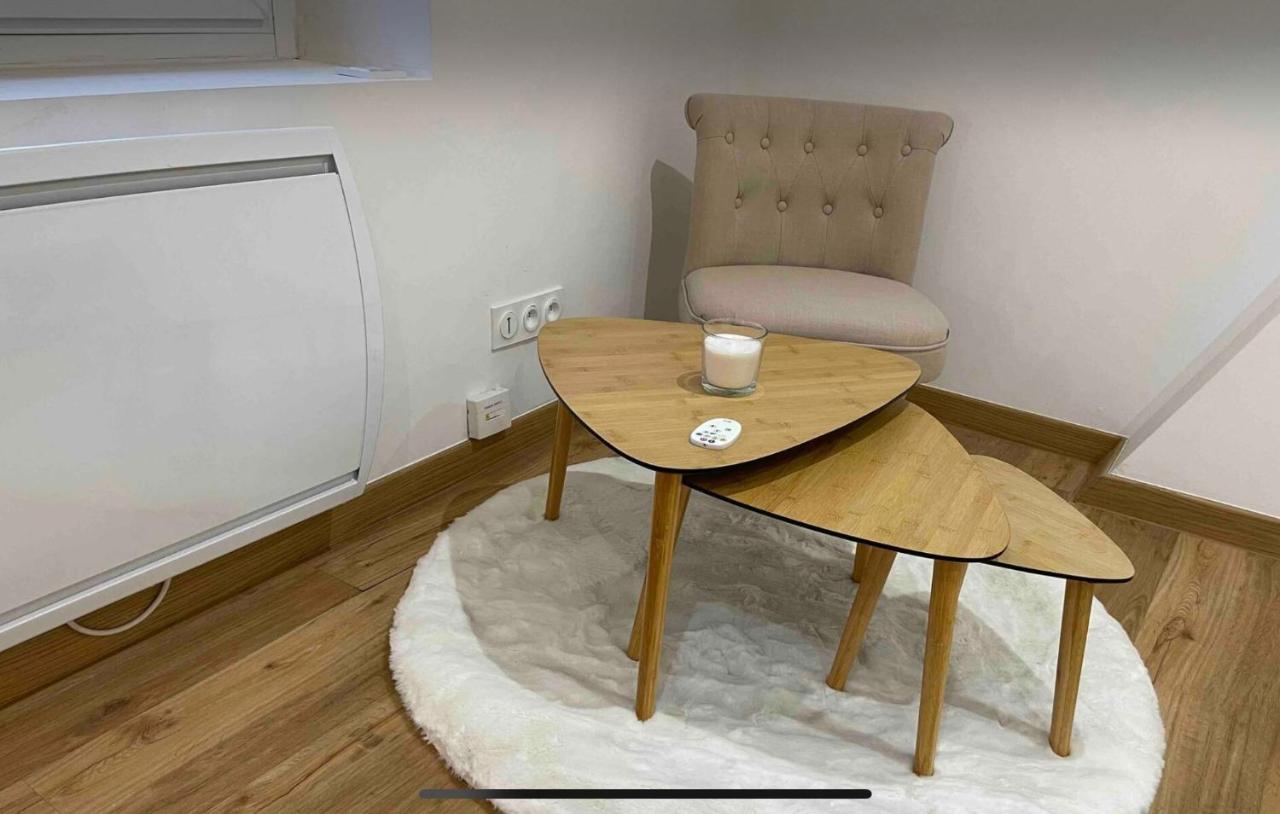 Le Duplex - Gare / Tram / Netflix Apartment Fontaine  Екстериор снимка