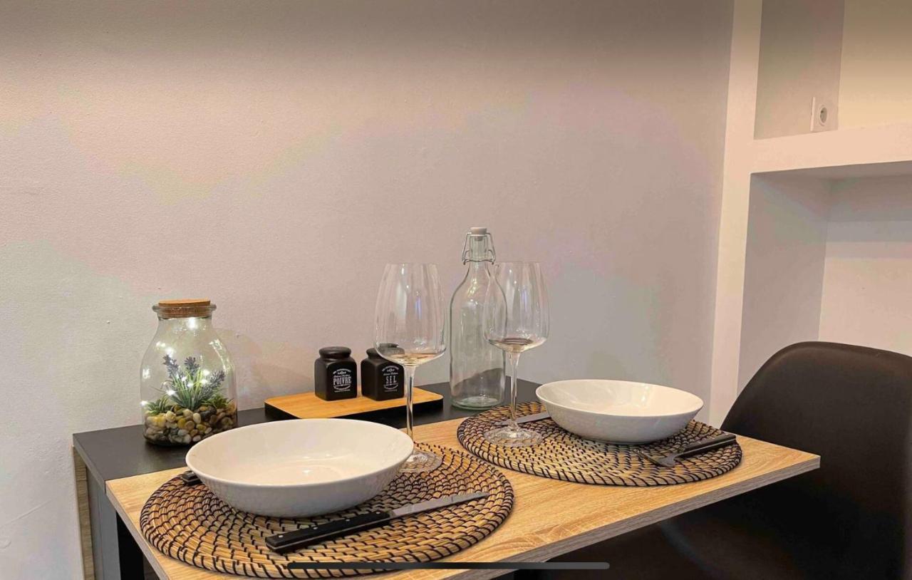 Le Duplex - Gare / Tram / Netflix Apartment Fontaine  Екстериор снимка