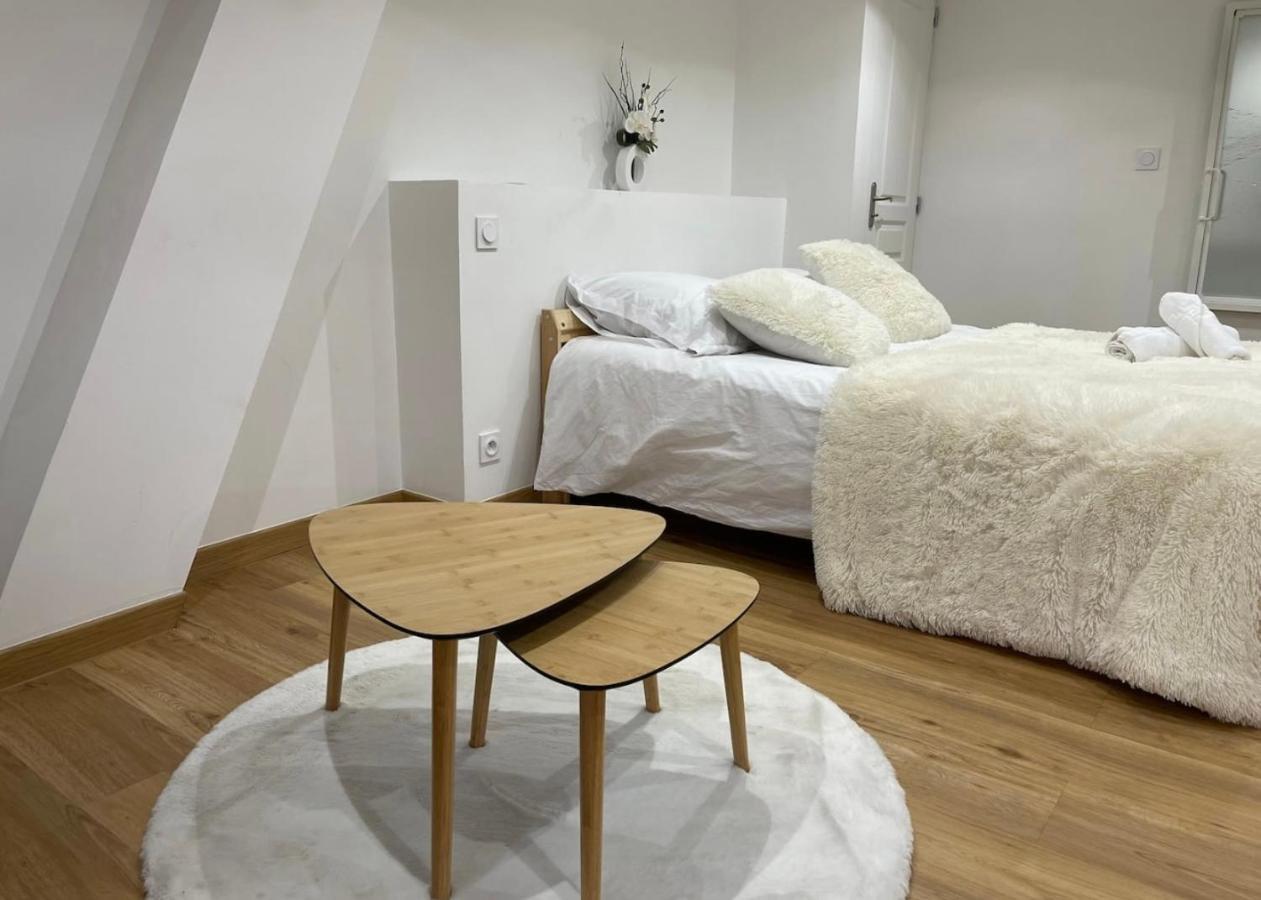 Le Duplex - Gare / Tram / Netflix Apartment Fontaine  Екстериор снимка